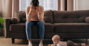 Como Reduzir a Ansiedade Pós-Parto: 7 Dicas Práticas
