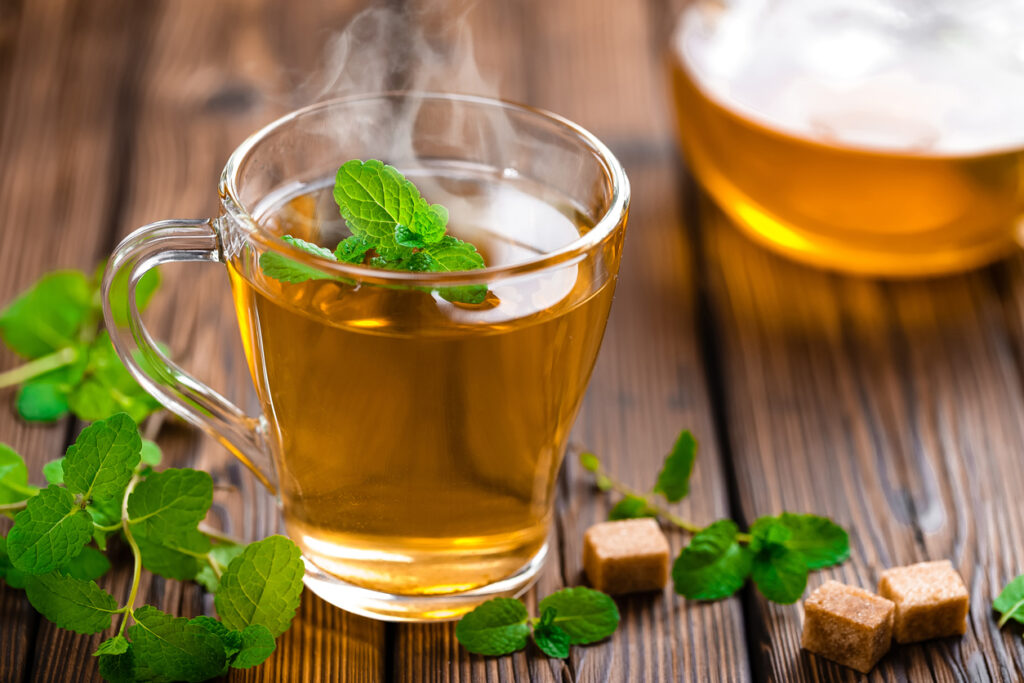 7 Receitas de Chás Secativos para Tomar no Pós-Parto: Alívio e Bem-Estar