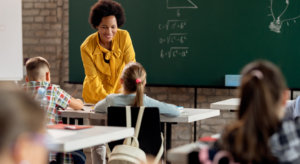Por que adicionaram o nono ano no Ensino Fundamental 2?